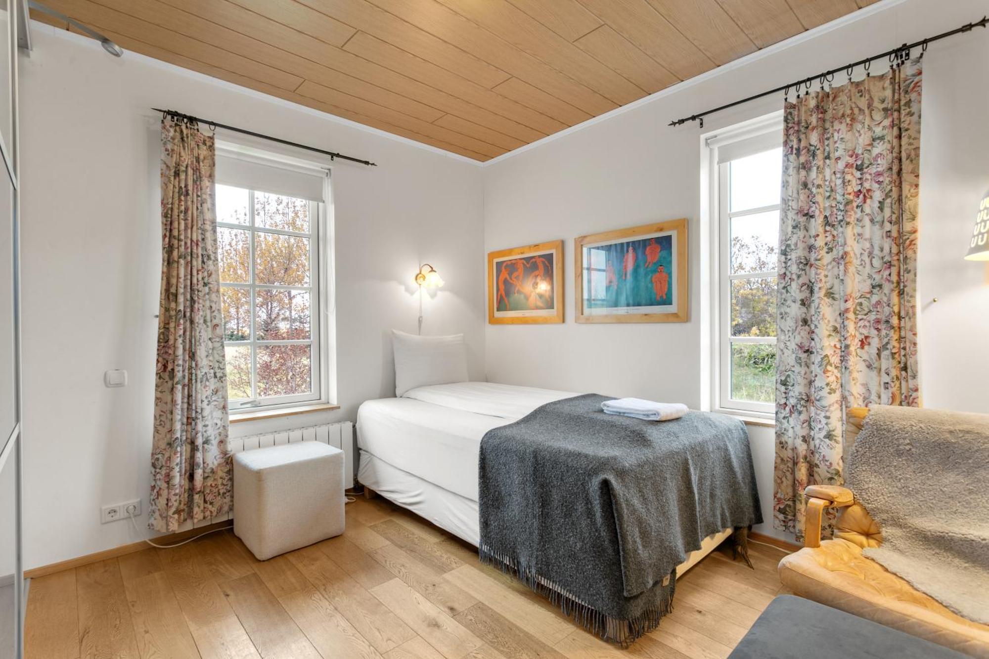 Charming Villa With A Hot Tub, By The Golden Circle Reykholt  Eksteriør billede